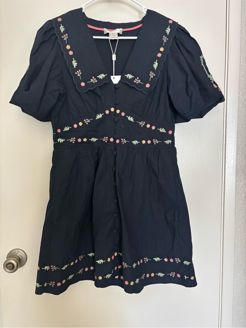 NWT Caroline Constas Navy Embroidered Scalloped Collar Mini Dress Size 6